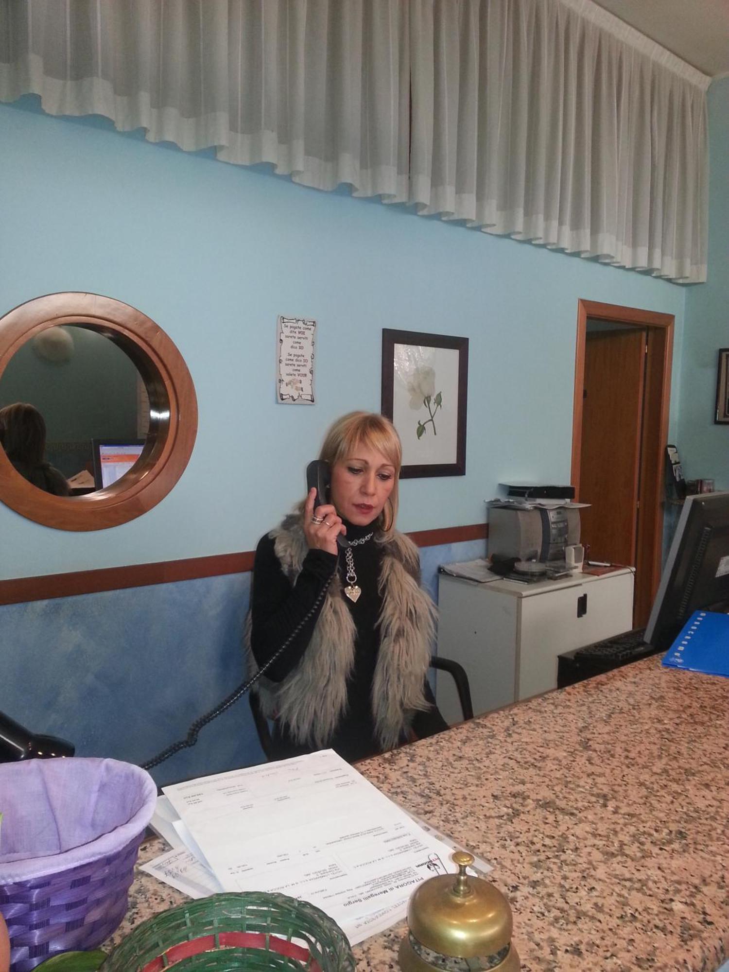 Hotel Lombardia Seveso Екстер'єр фото