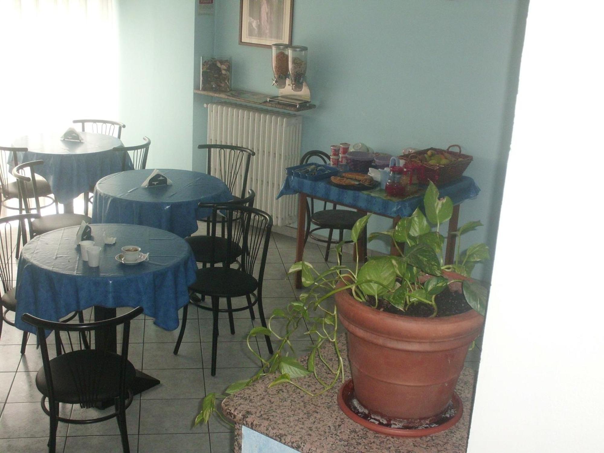 Hotel Lombardia Seveso Екстер'єр фото