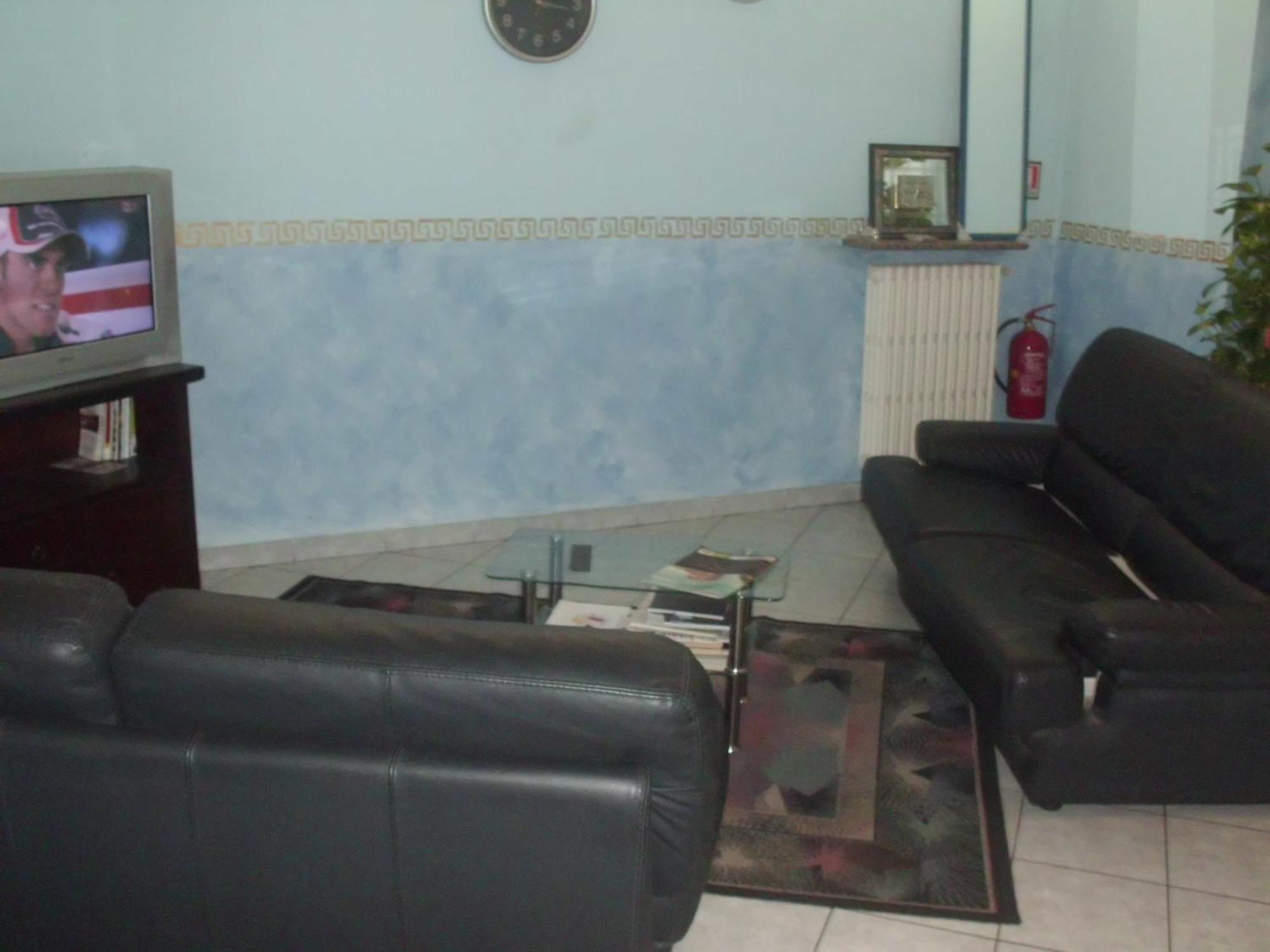 Hotel Lombardia Seveso Екстер'єр фото