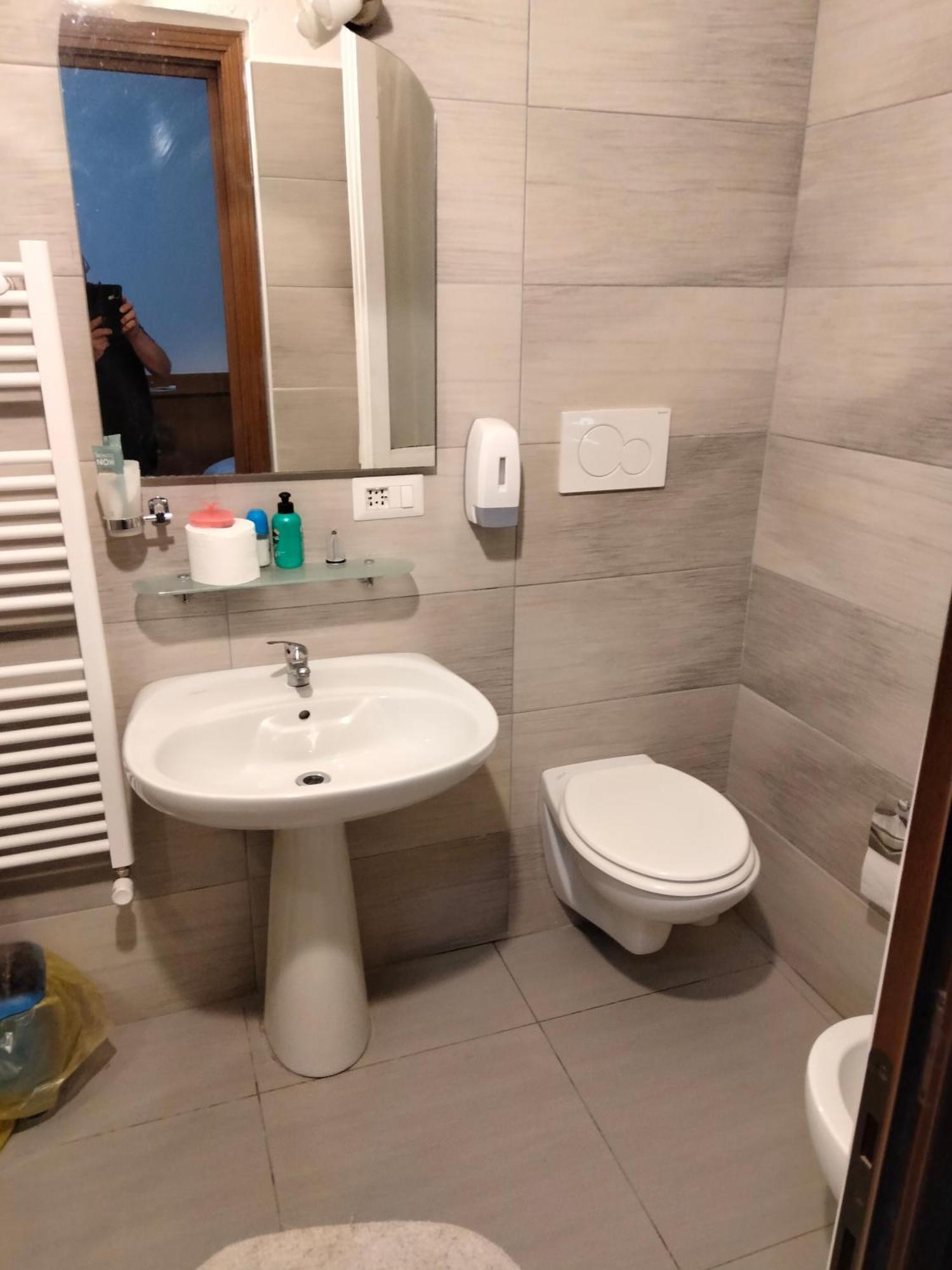 Hotel Lombardia Seveso Екстер'єр фото