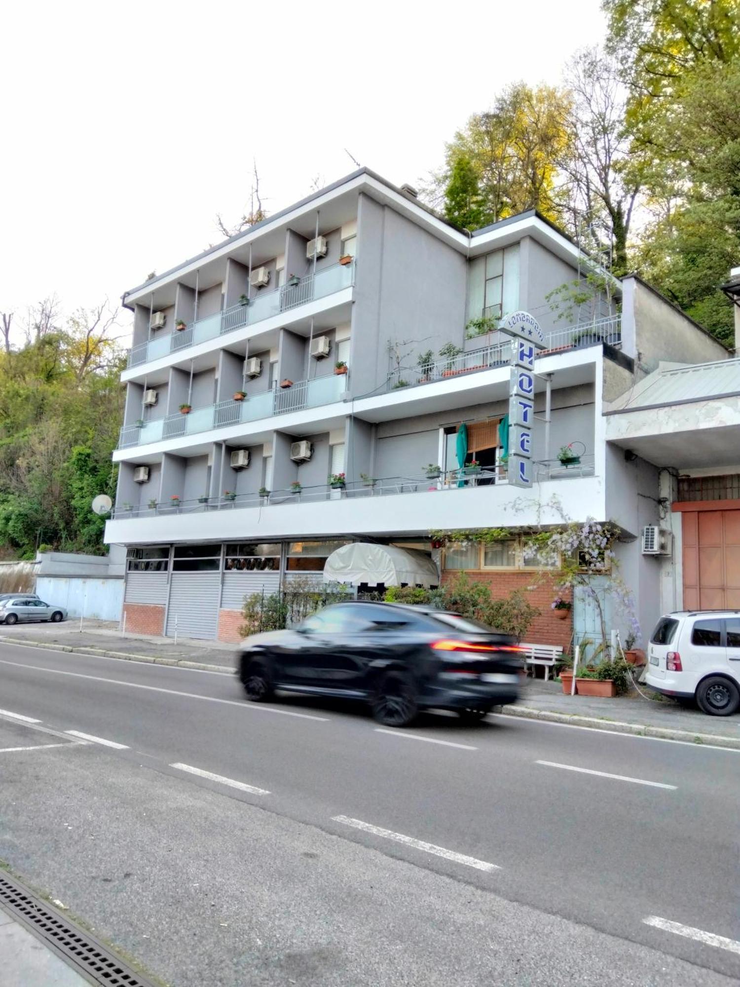 Hotel Lombardia Seveso Екстер'єр фото