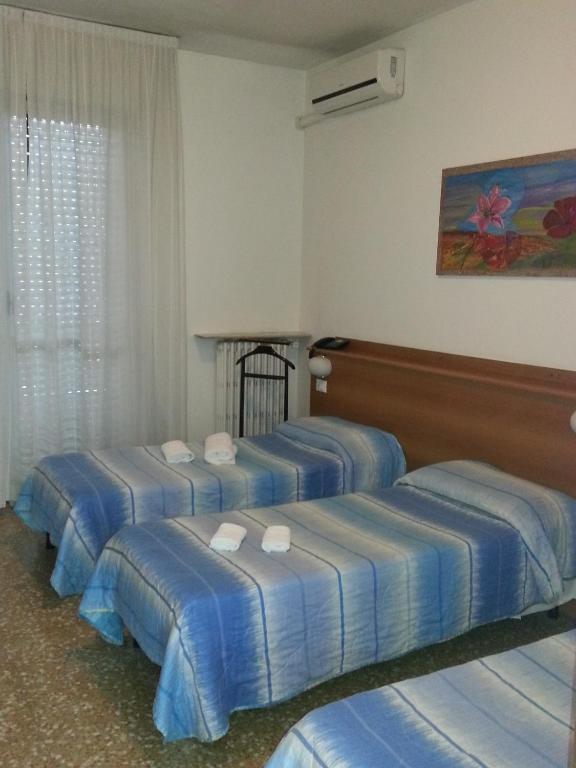Hotel Lombardia Seveso Номер фото
