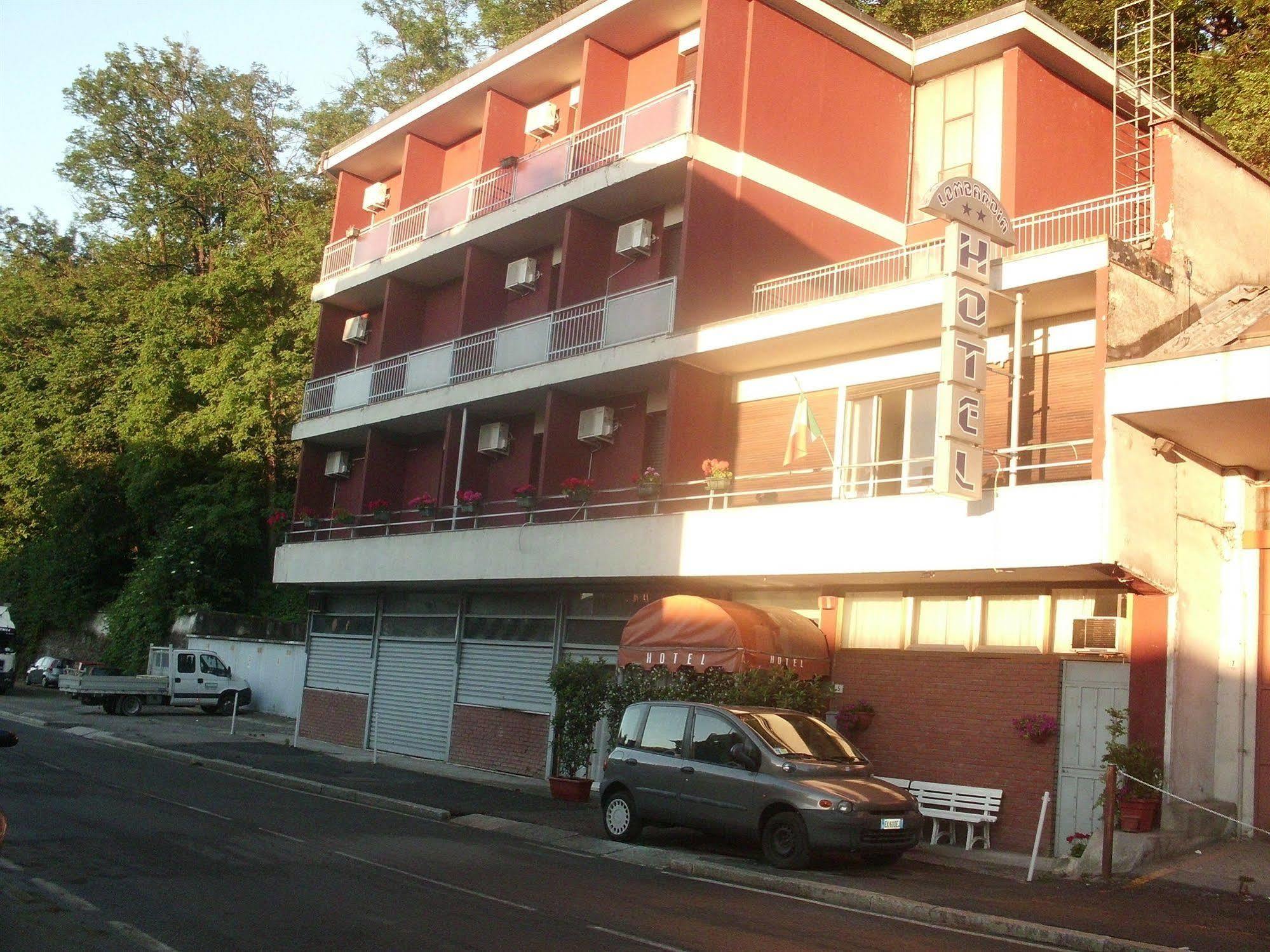 Hotel Lombardia Seveso Екстер'єр фото